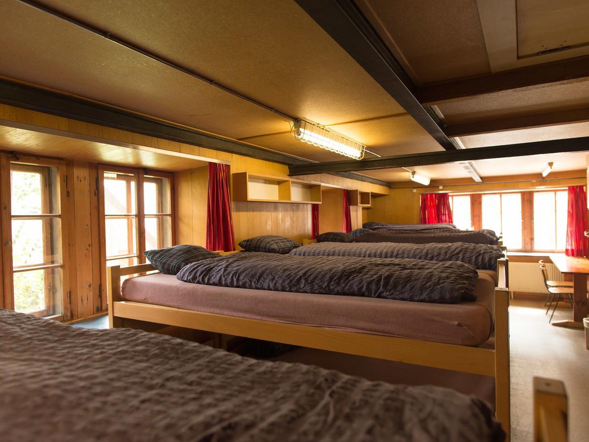 Gasthaus Pension Zum Turm Hospental Luaran gambar